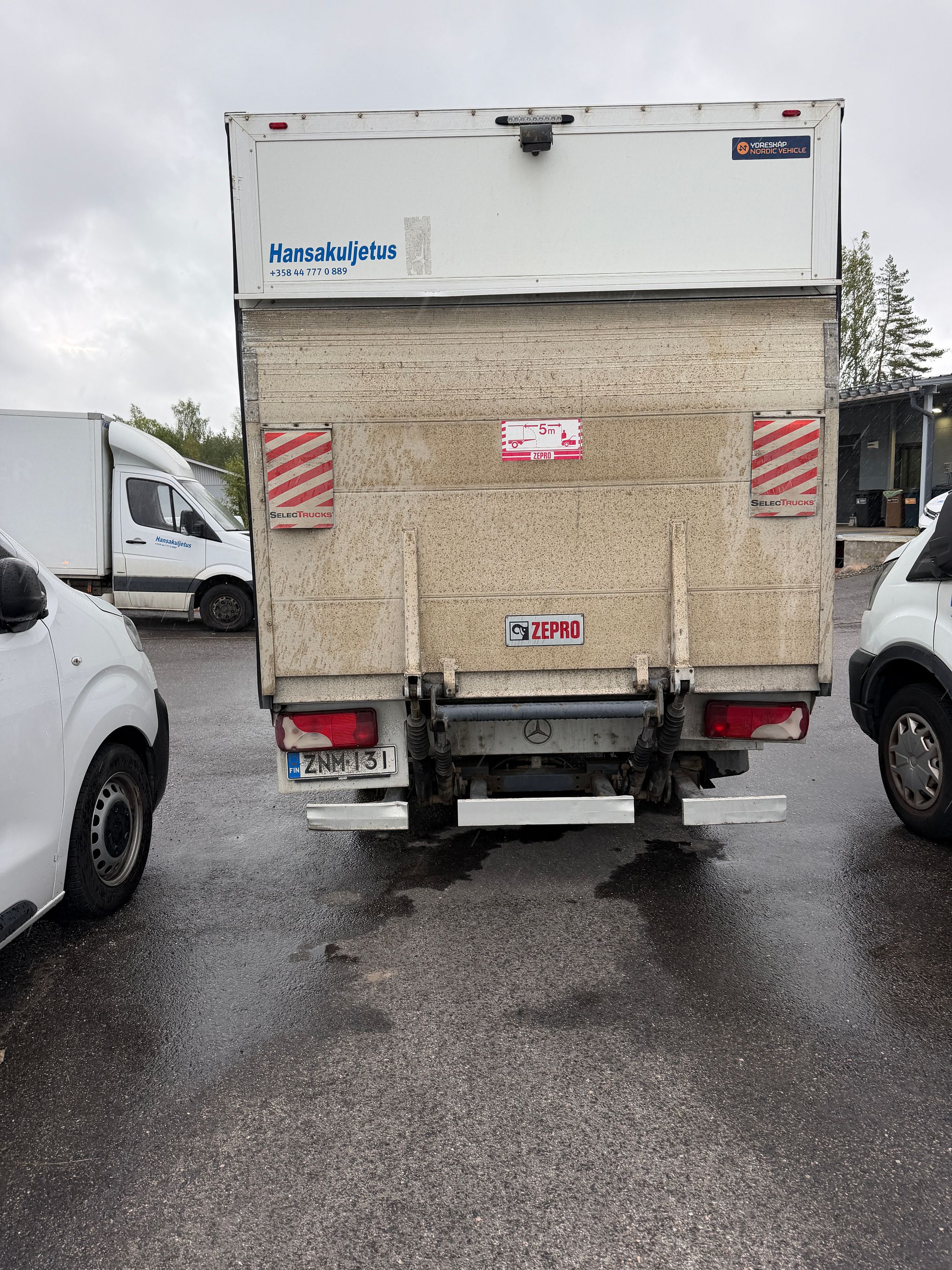 Image 7/12