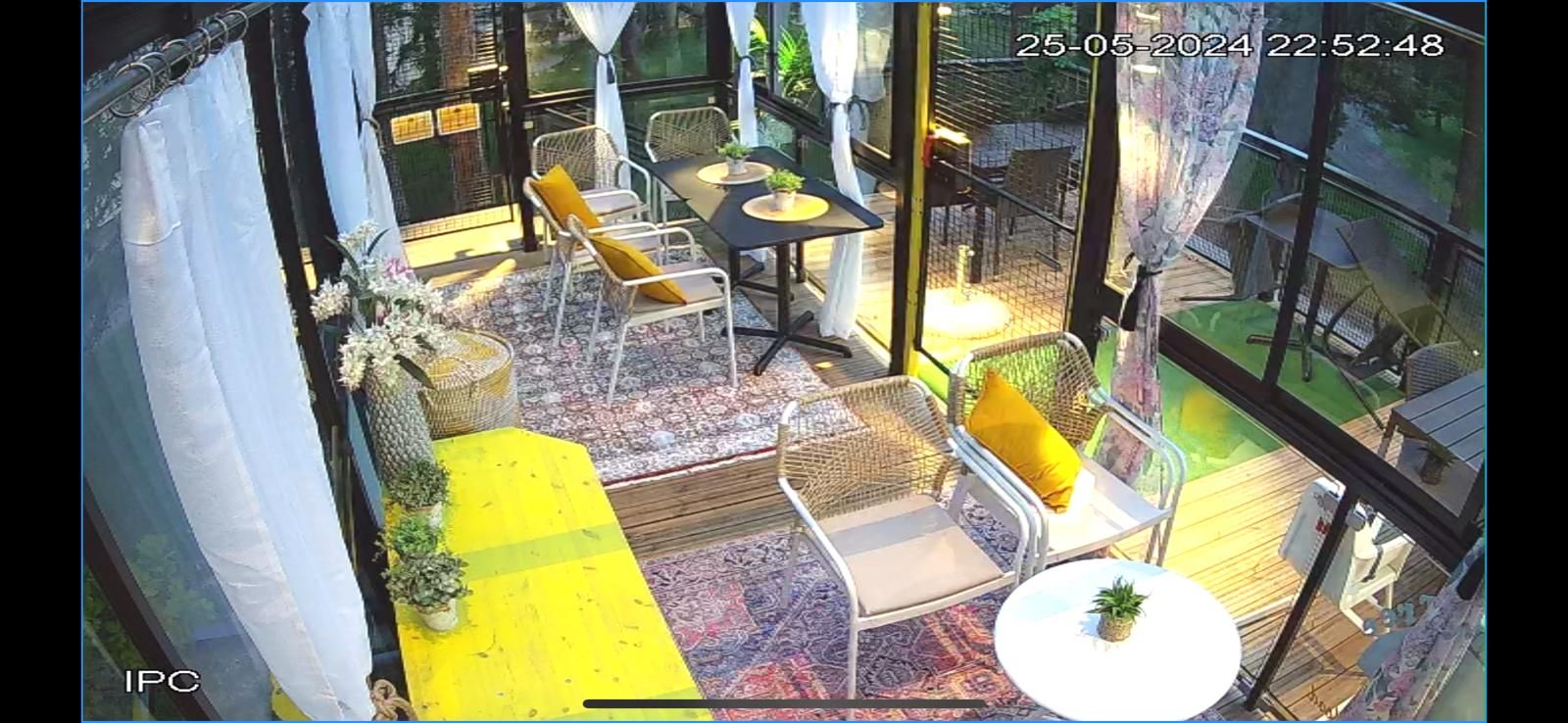 Image 113/147