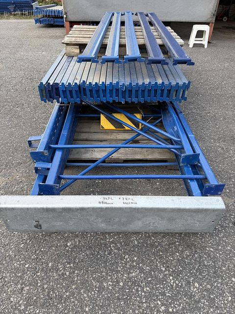 Image 5/10