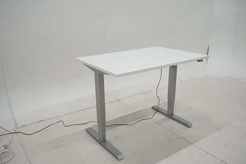 Image 3/12