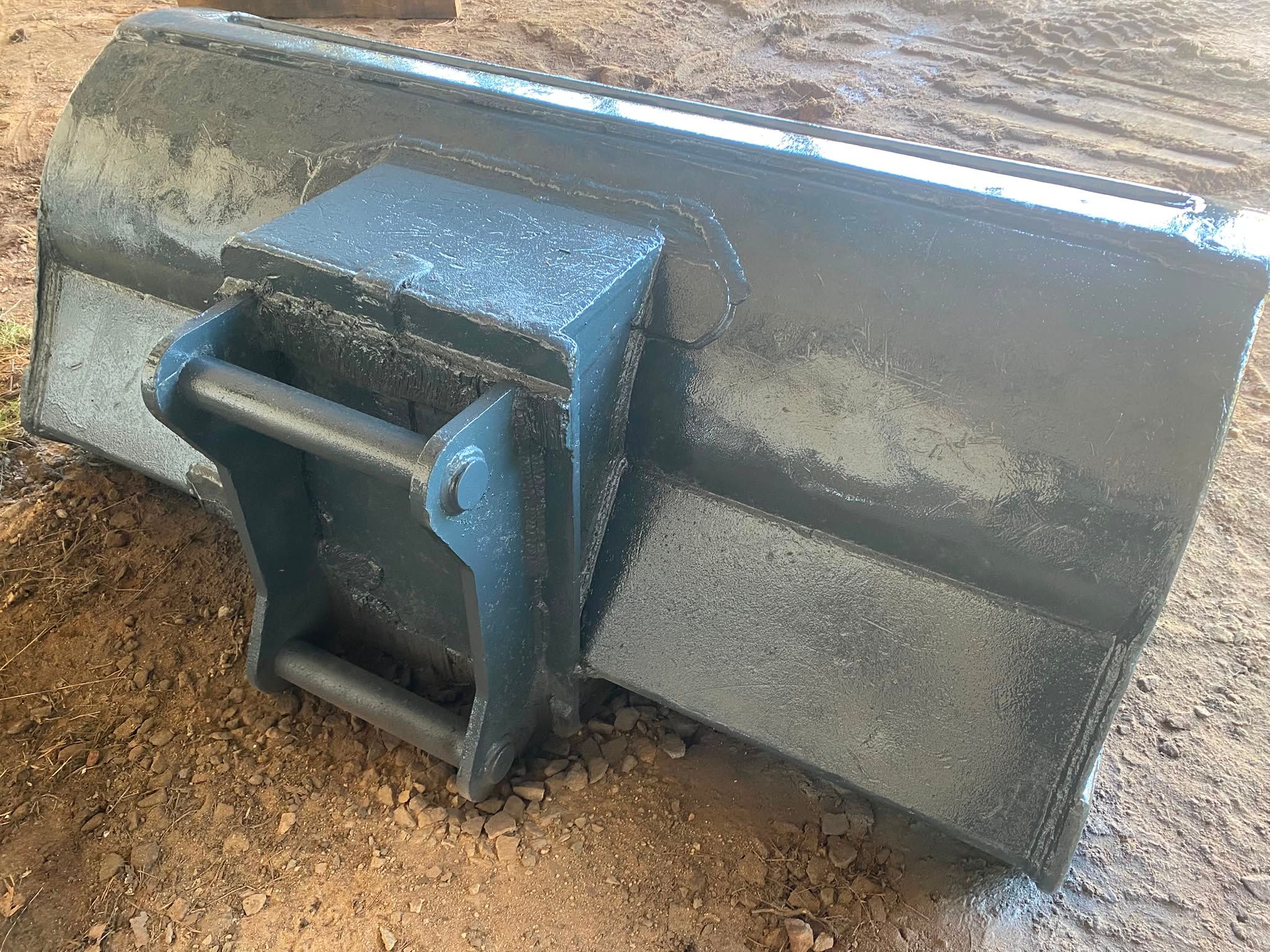 Image 1/5