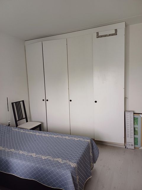 Image 10/24