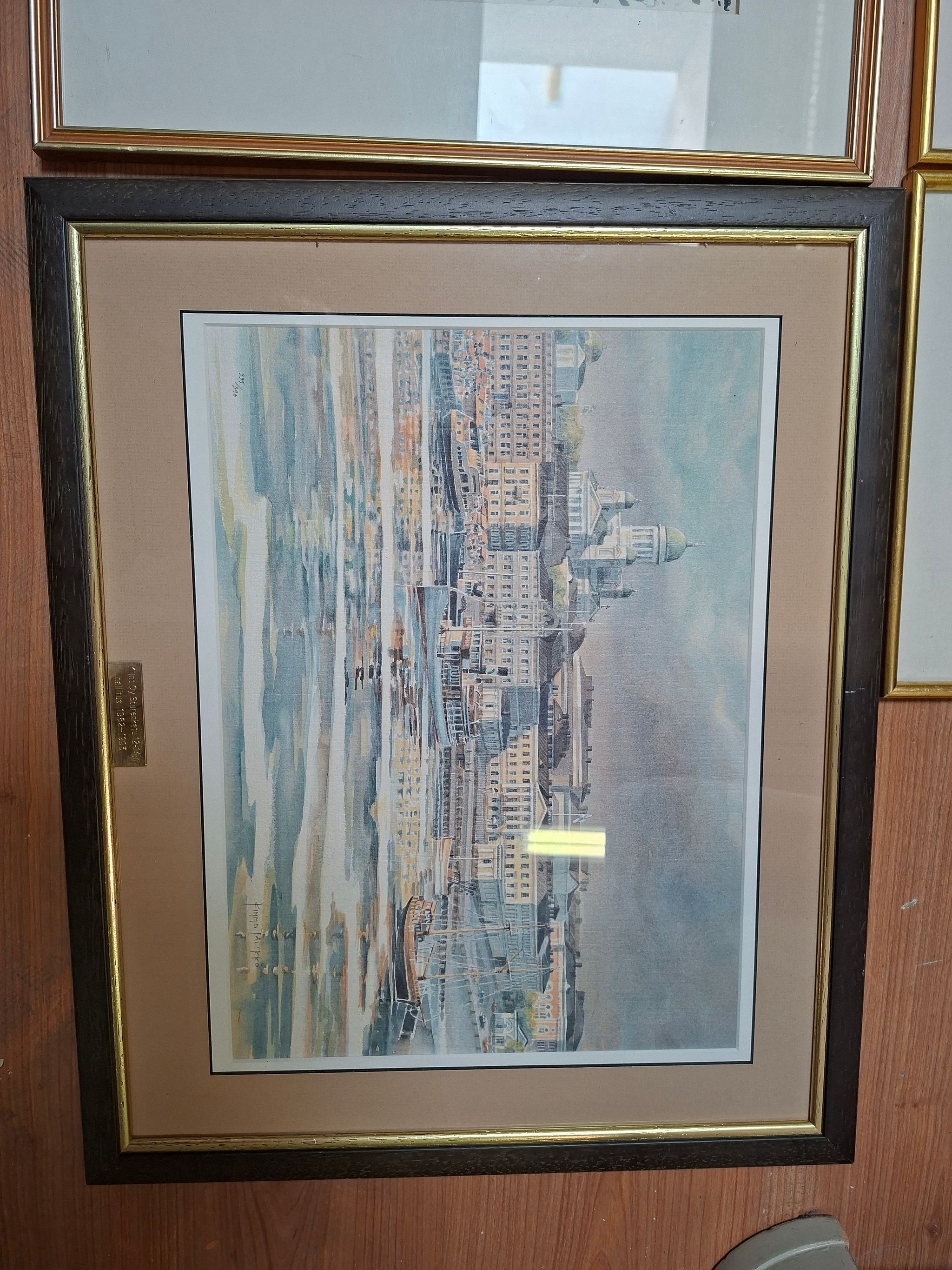 Image 12/12
