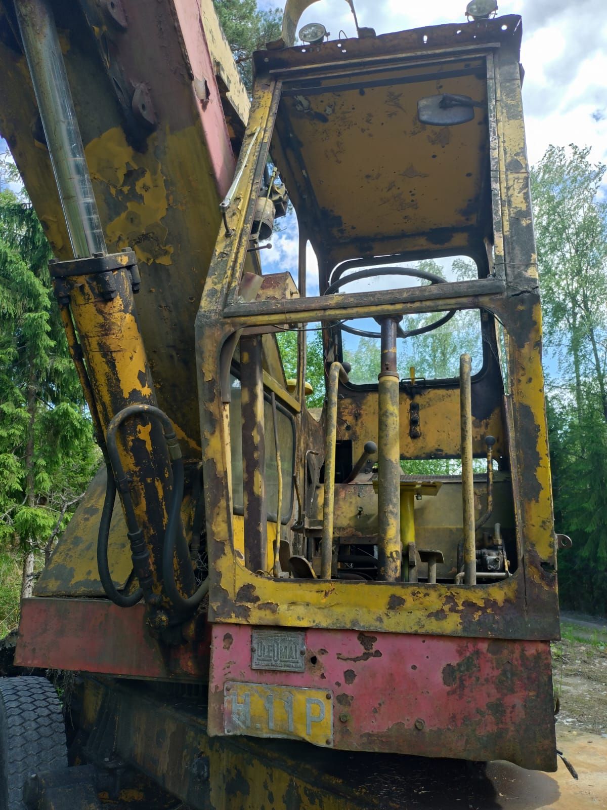 Image 21/28