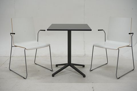 Image 1/7