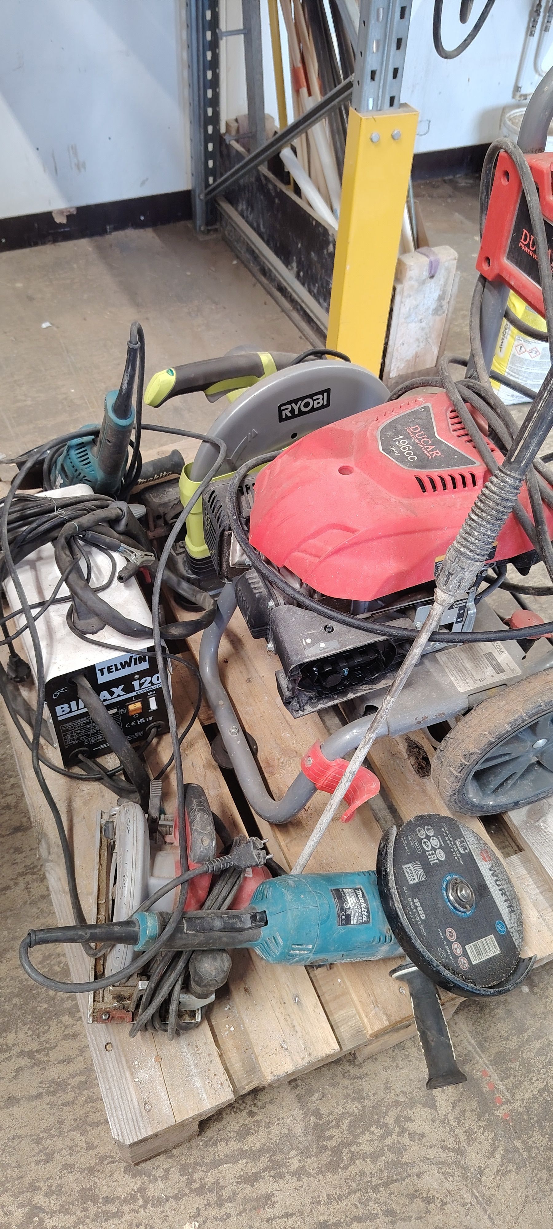 Image 1/2