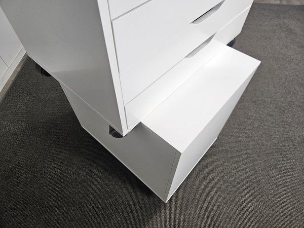 Image 5/11