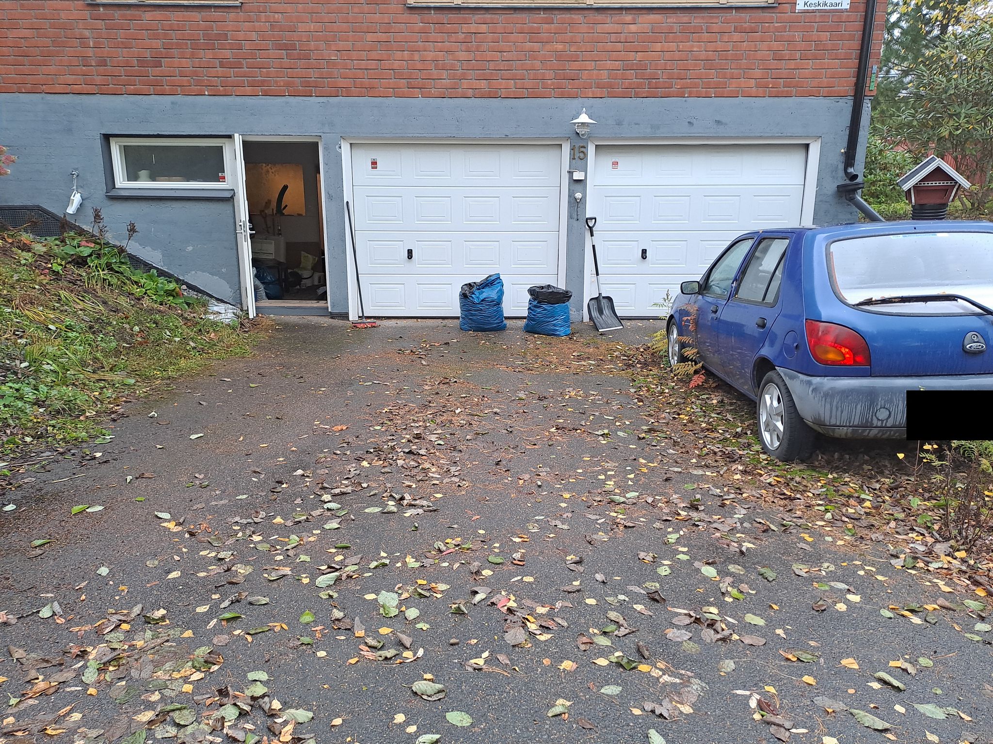 Image 5/66