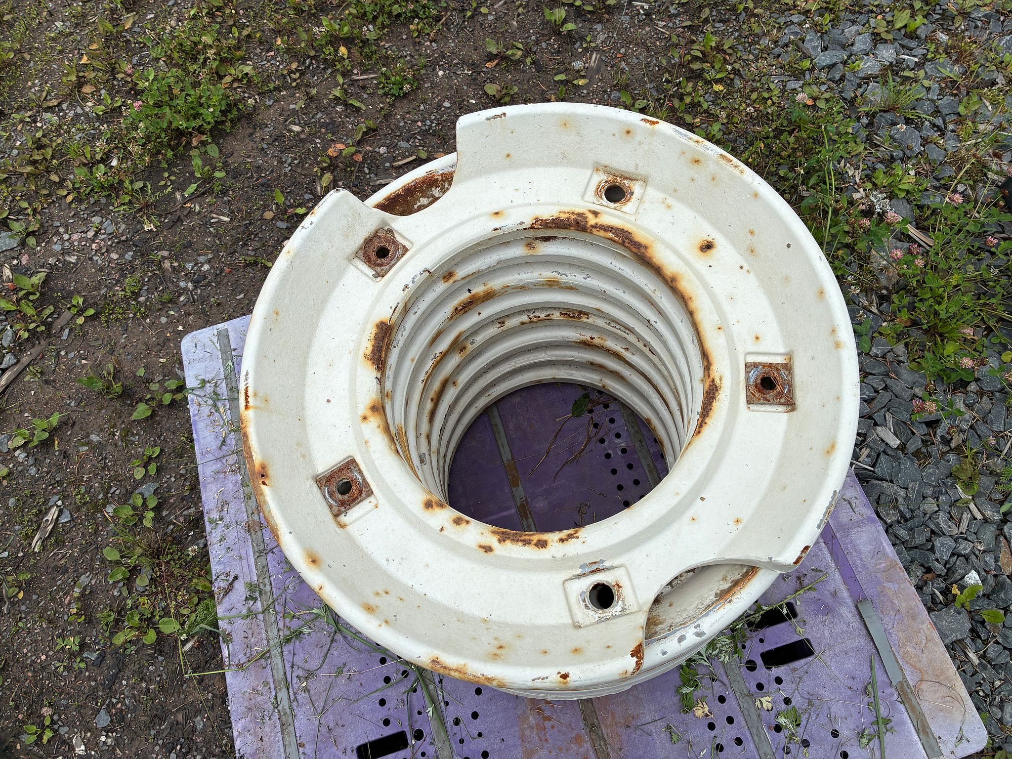Image 6/7