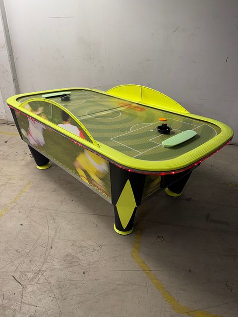Image 4/5