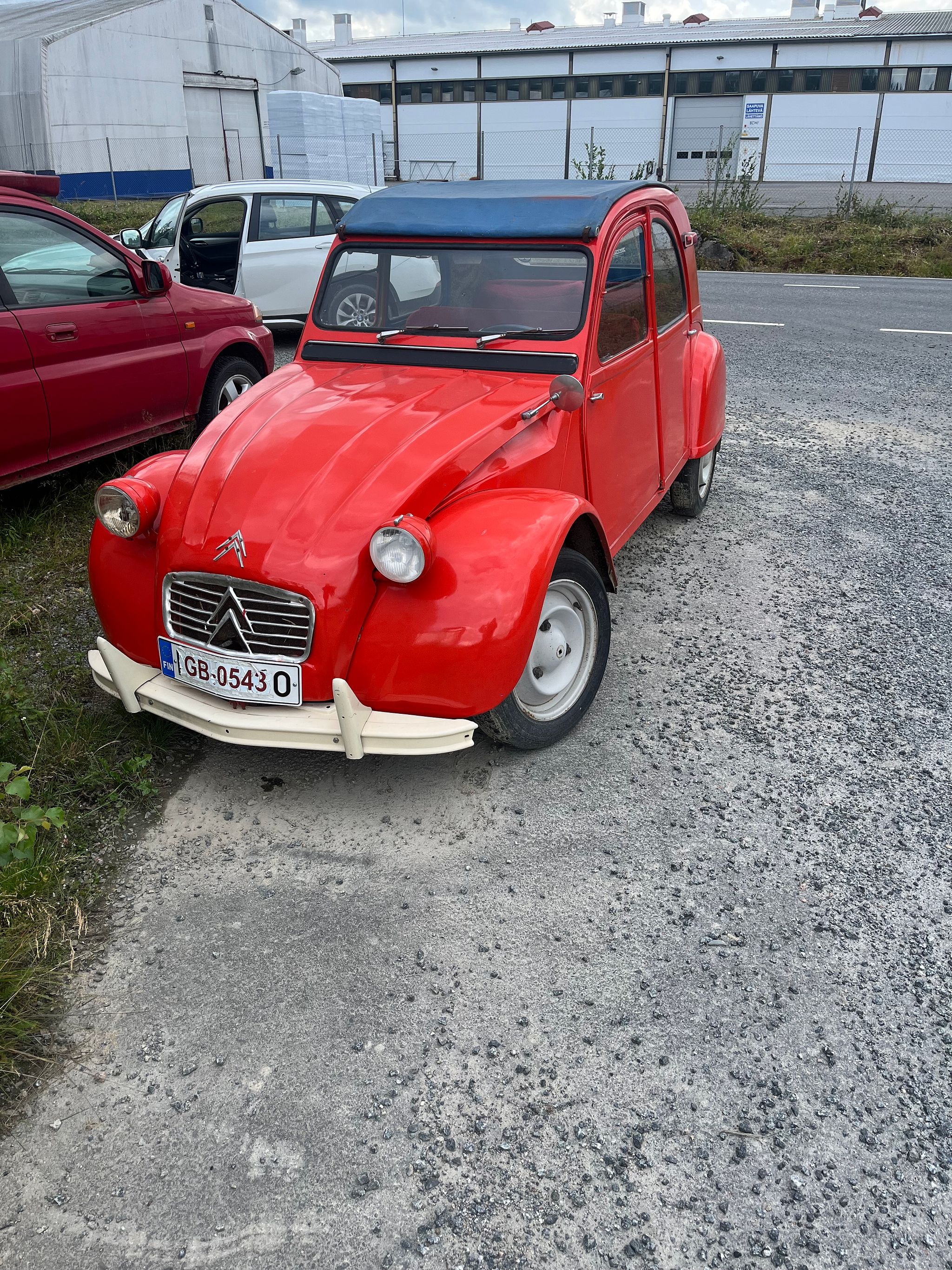 Image 1/7