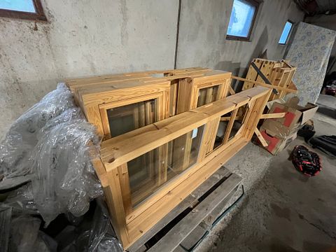 Image 3/21