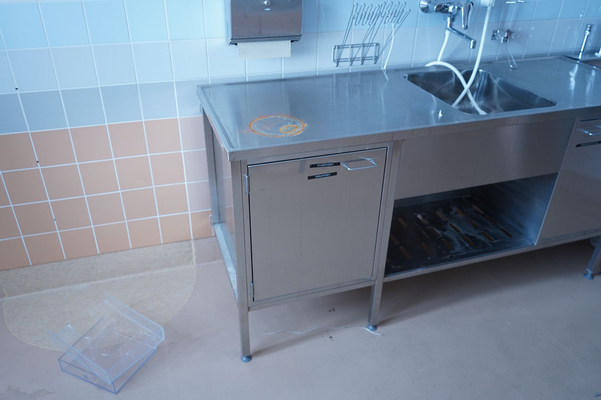 Image 6/10