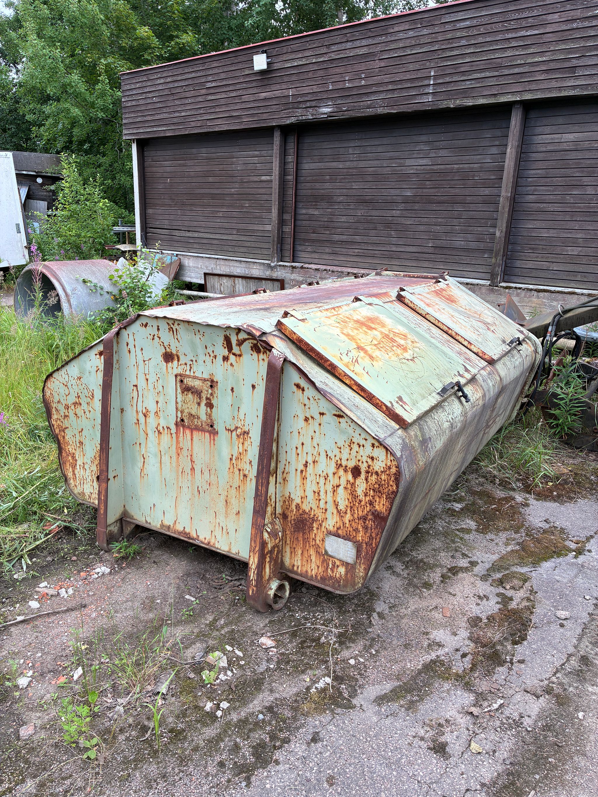 Image 1/5