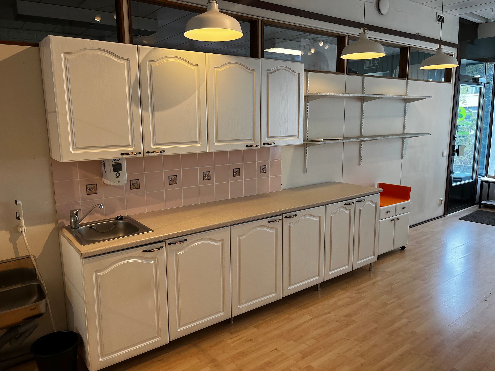 Kuva 4/16