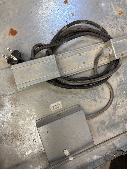 Image 7/7