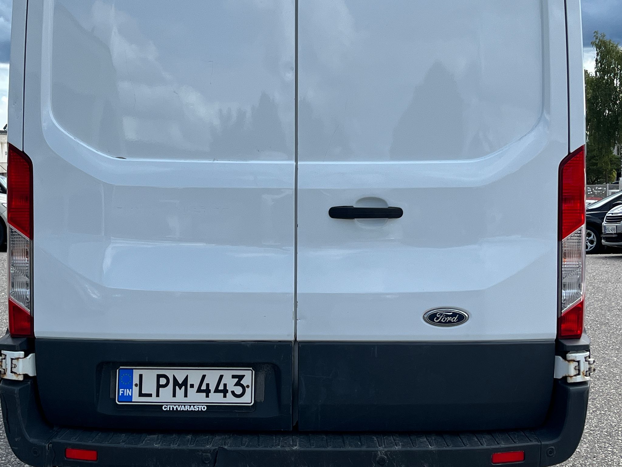Image 9/46
