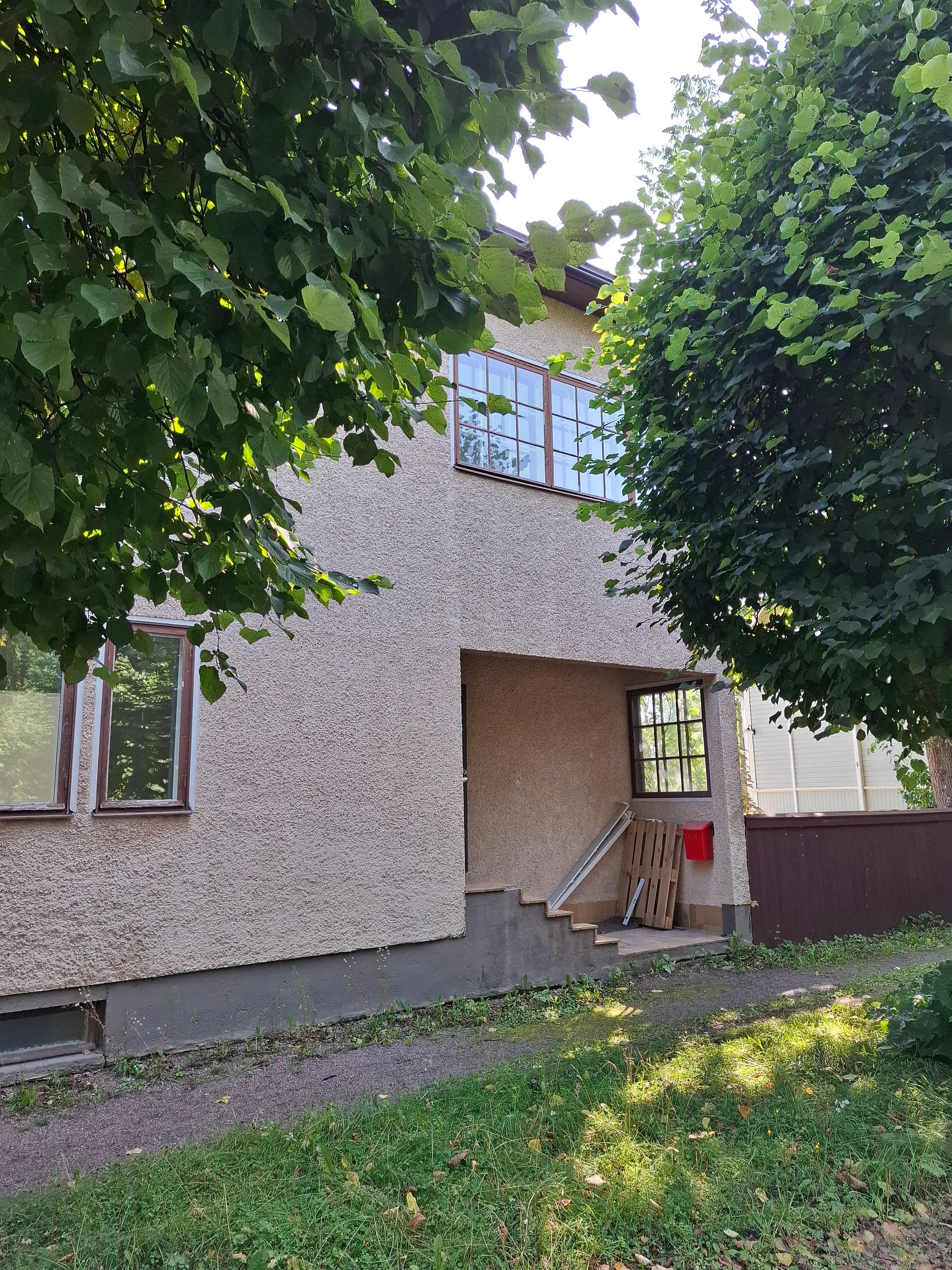Image 6/26