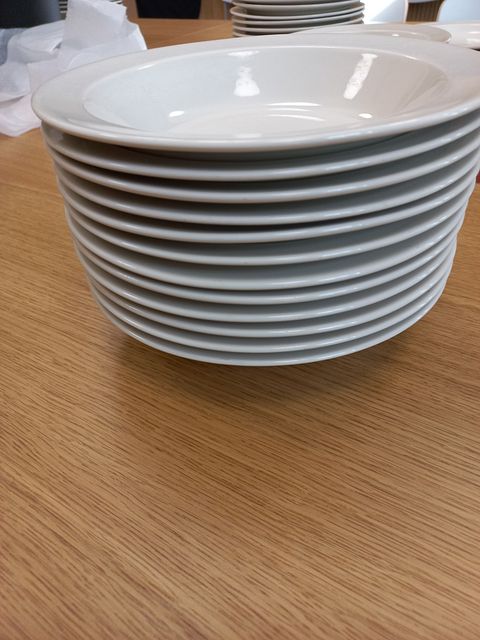Image 2/3