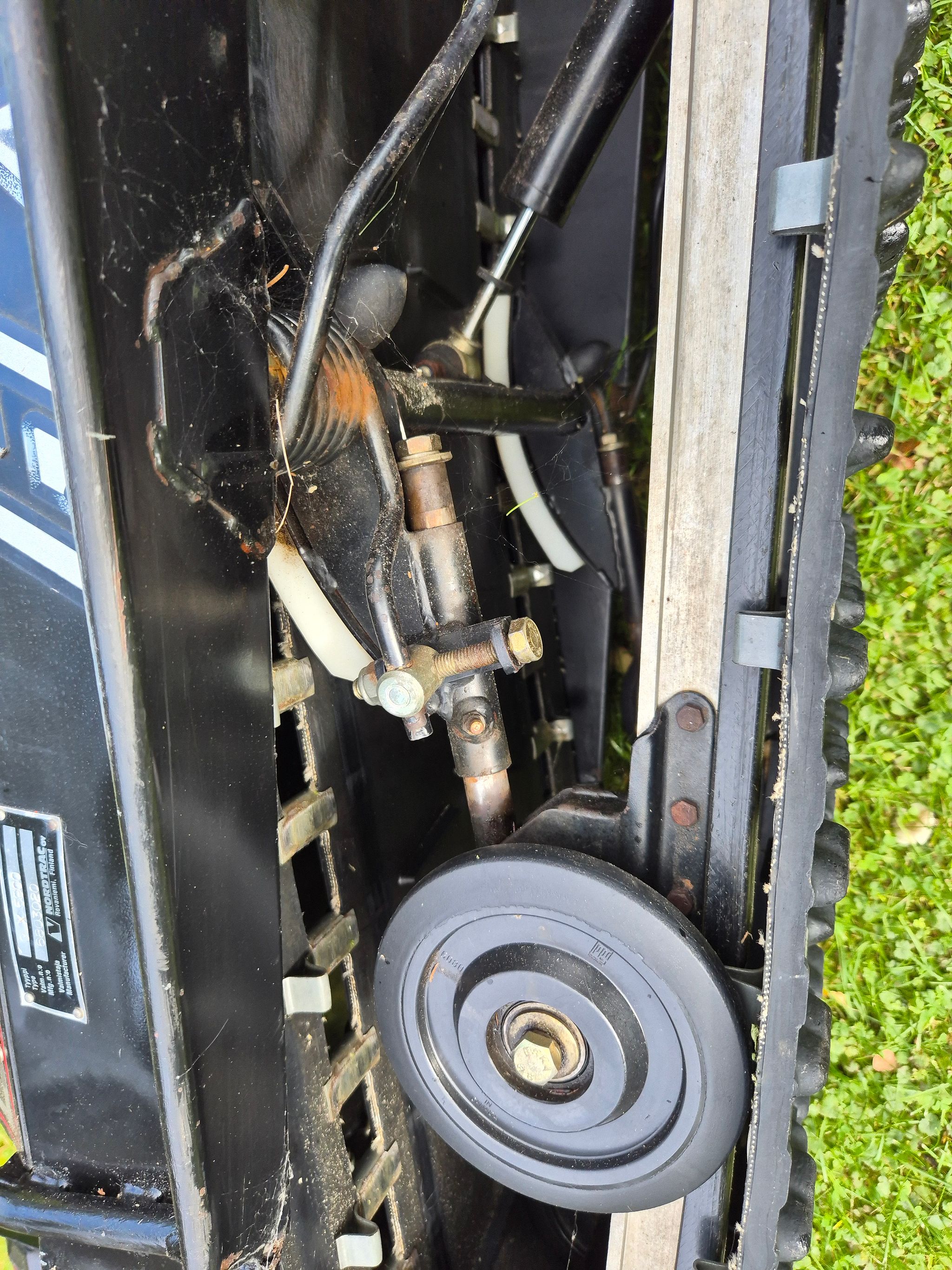 Image 10/24