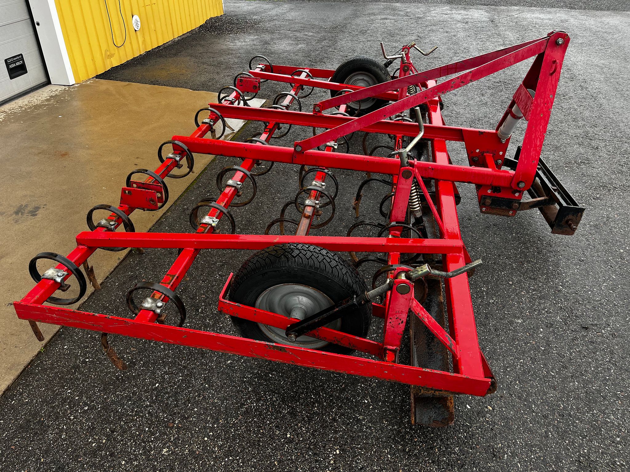 Image 3/5