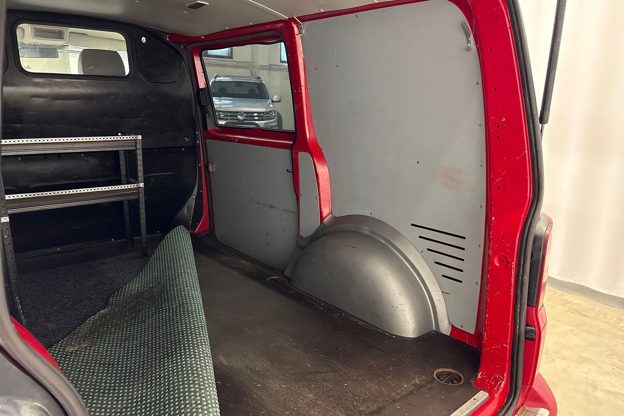Image 13/26