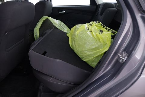 Image 12/29