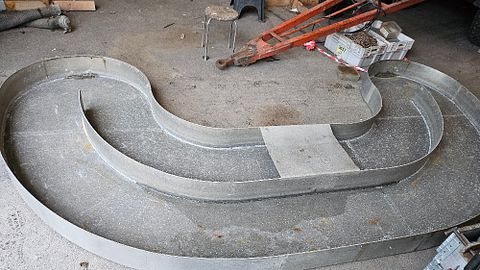 Image 2/3