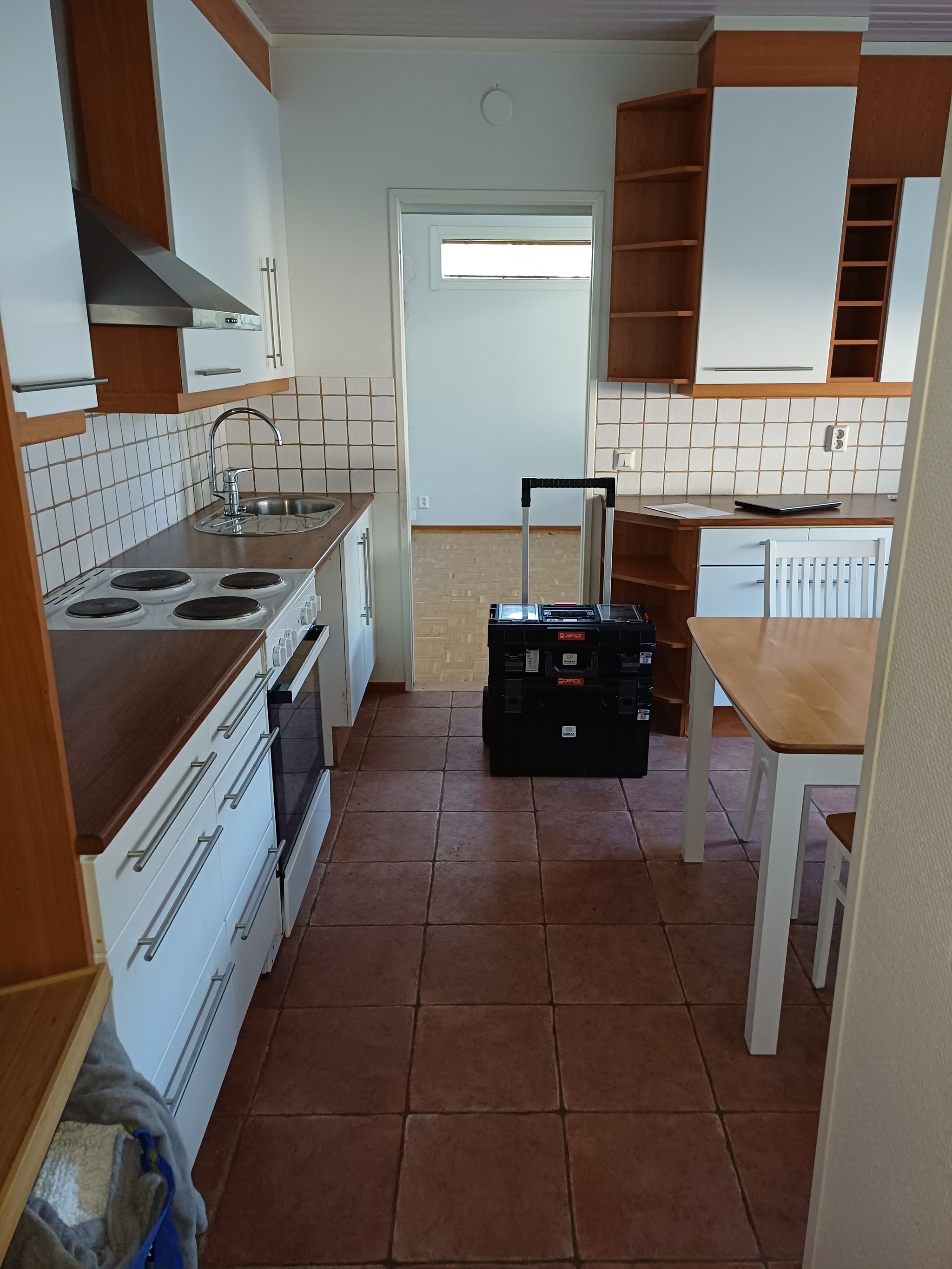 Image 8/30
