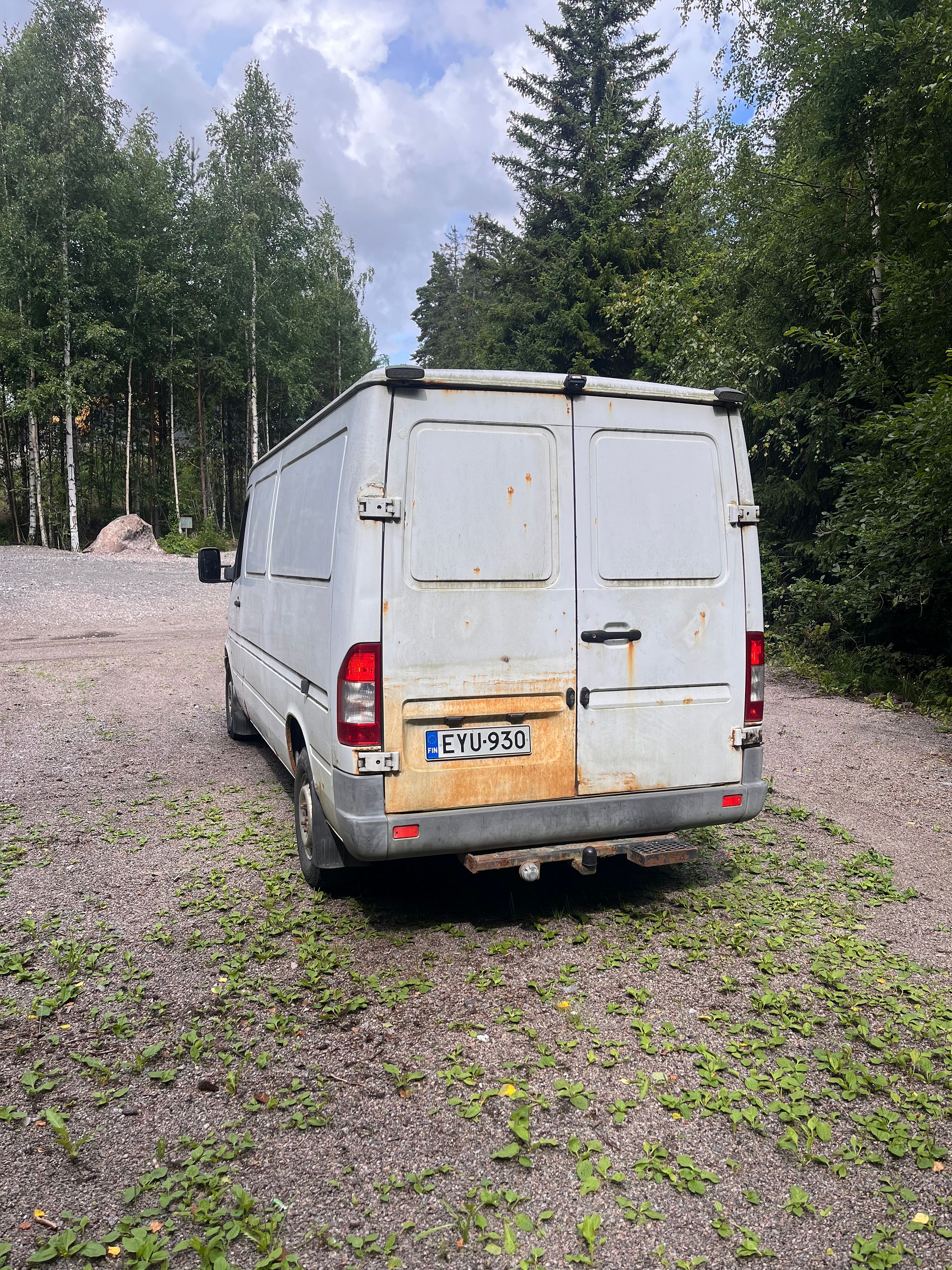 Image 8/16