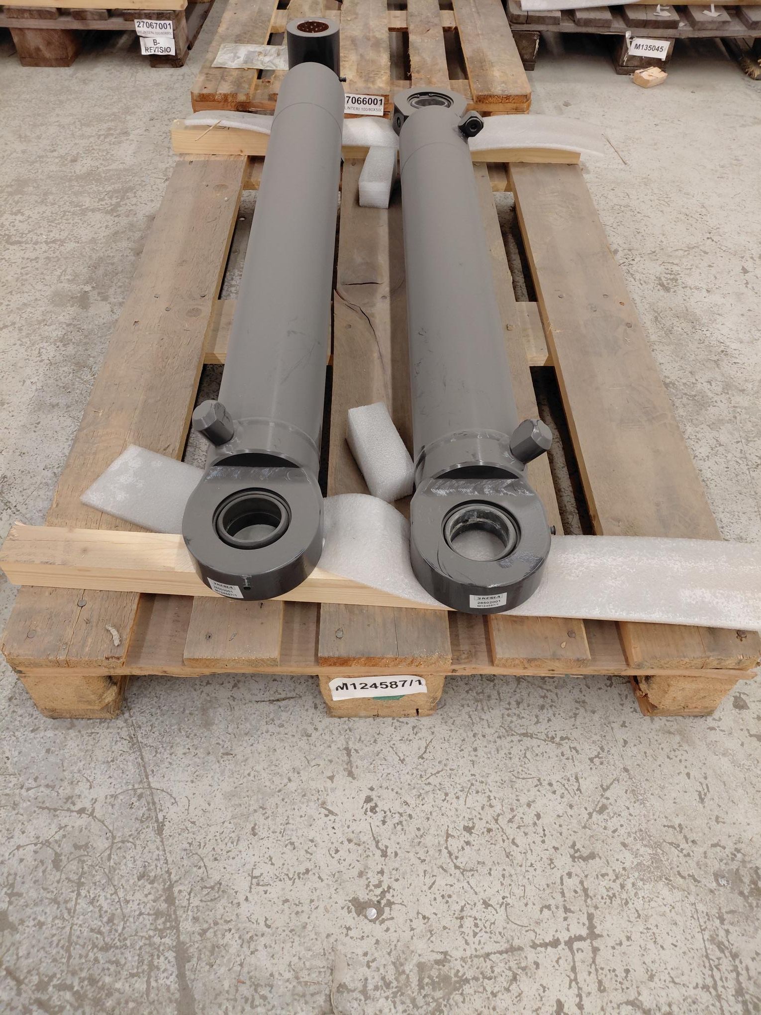 Image 1/3