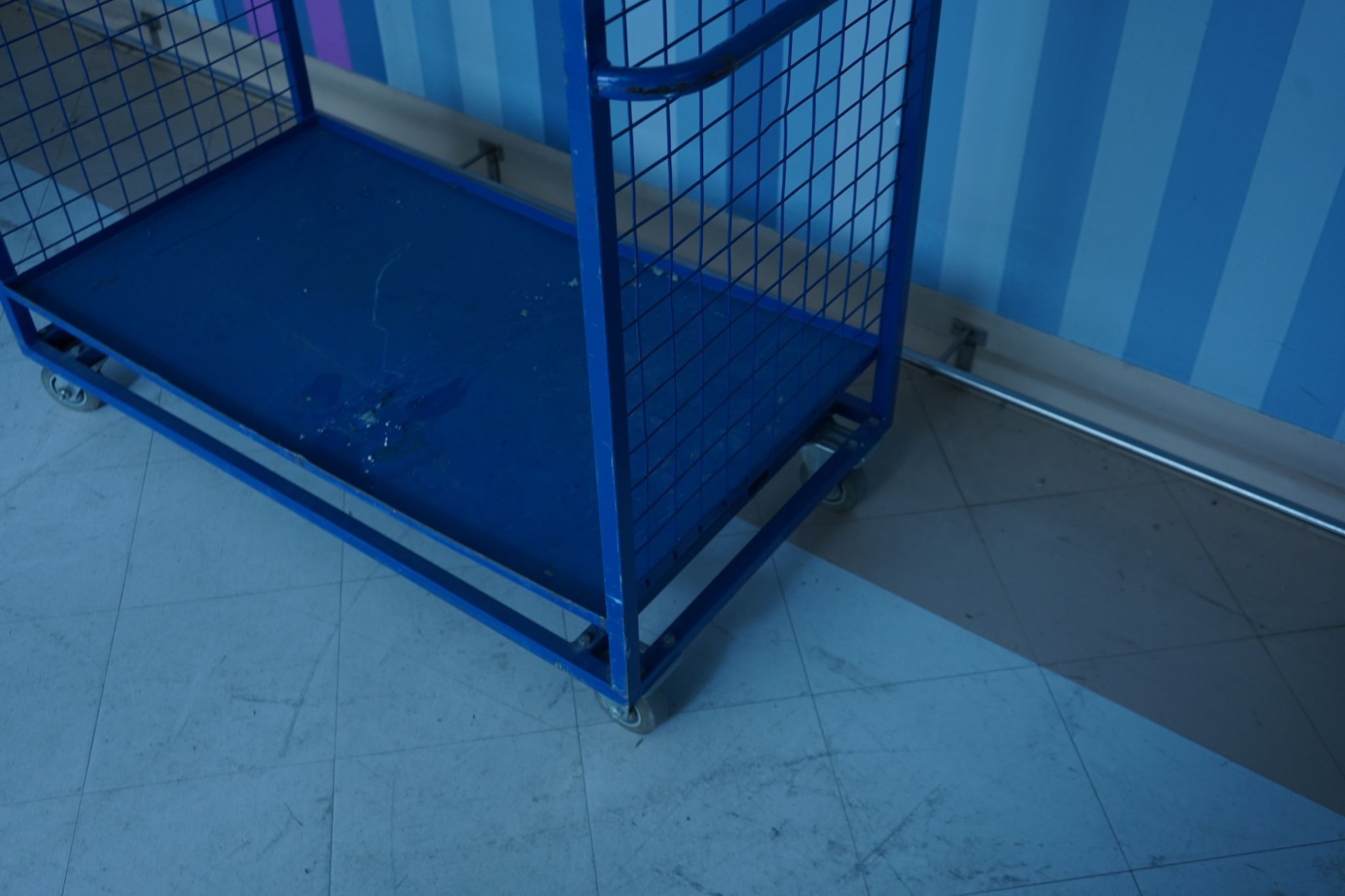 Image 6/9