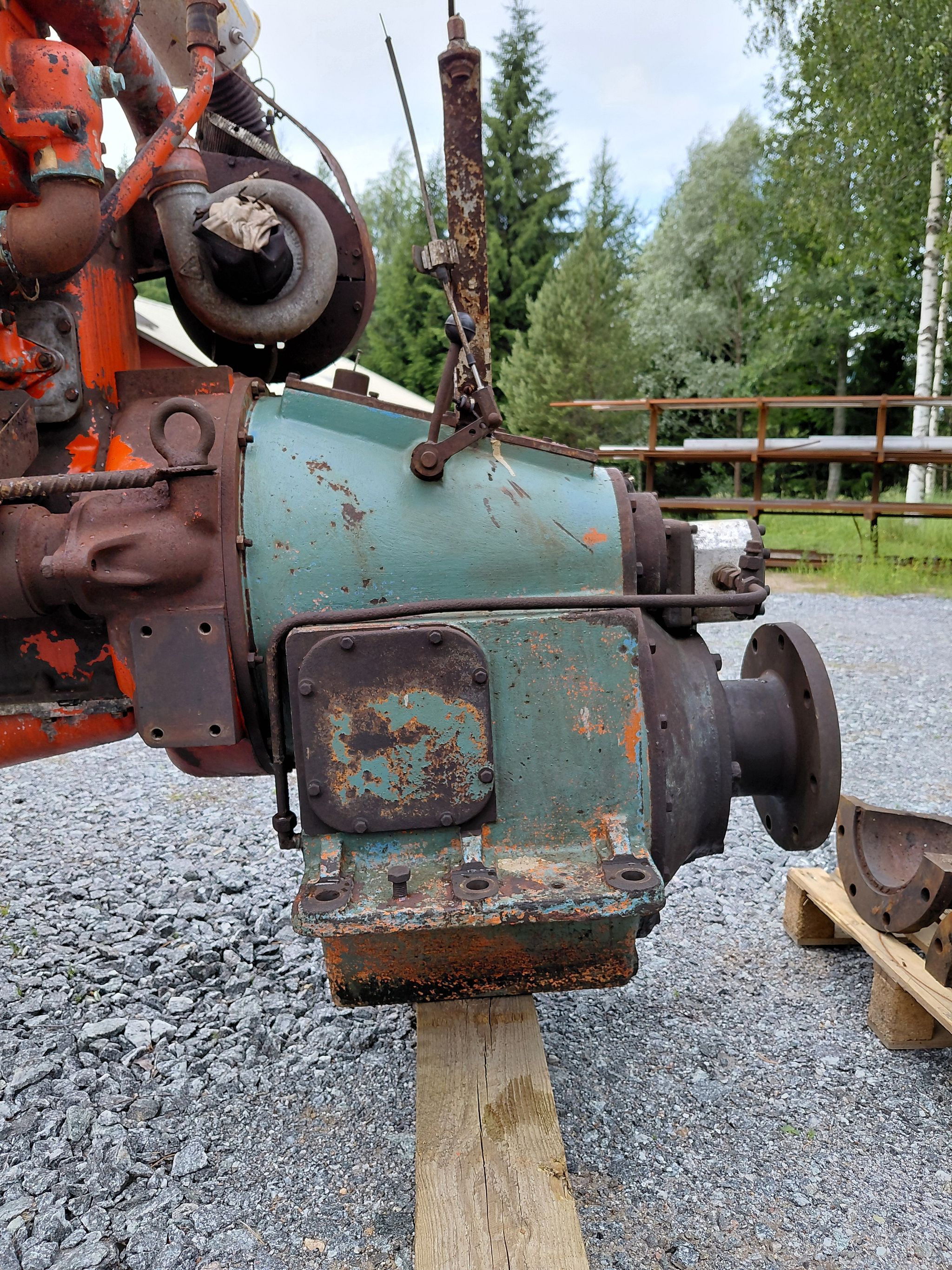 Image 18/25
