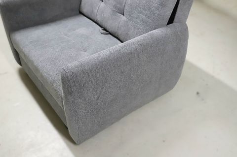 Image 8/17