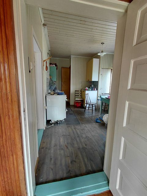 Image 11/30