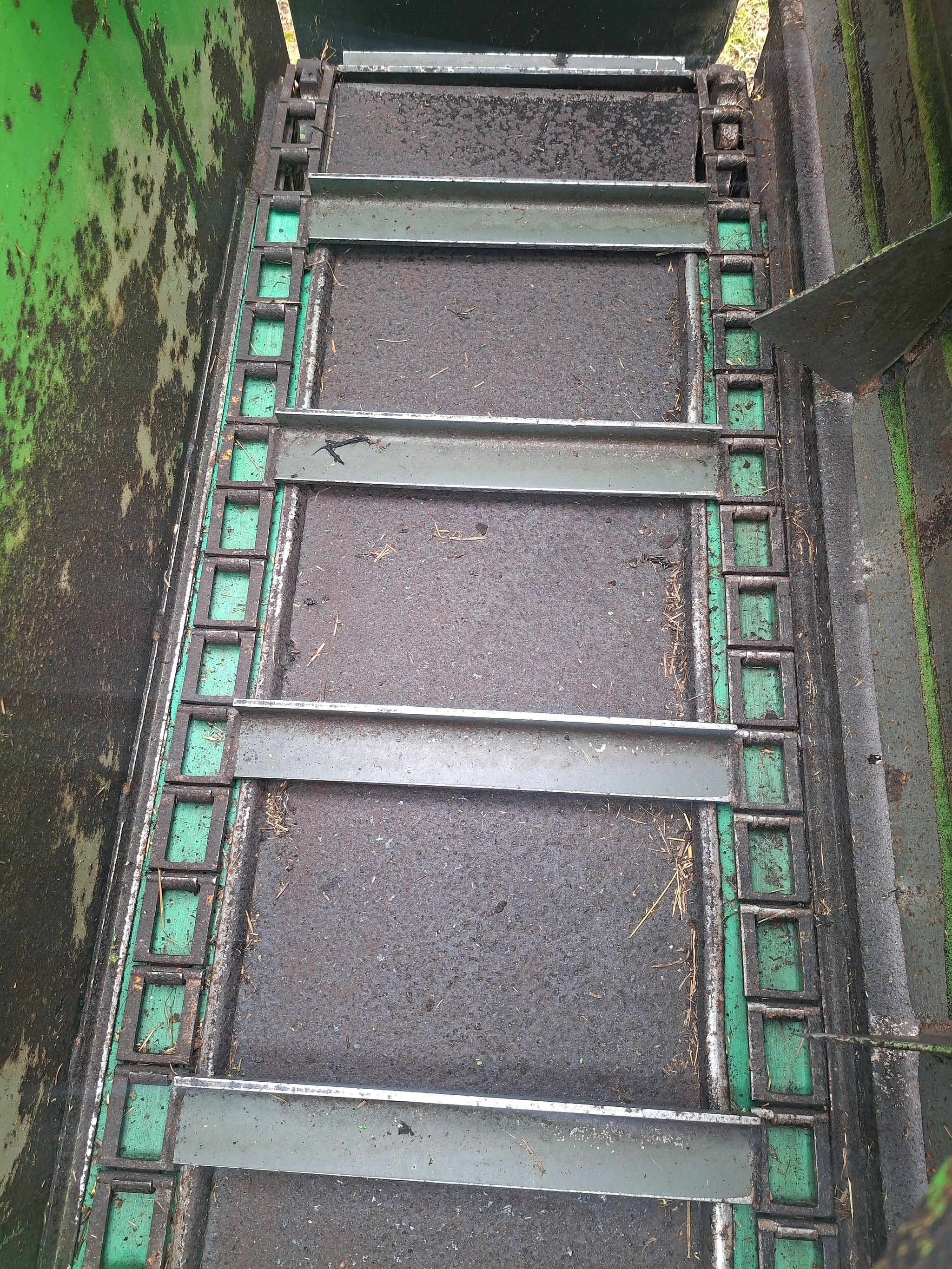 Image 10/15