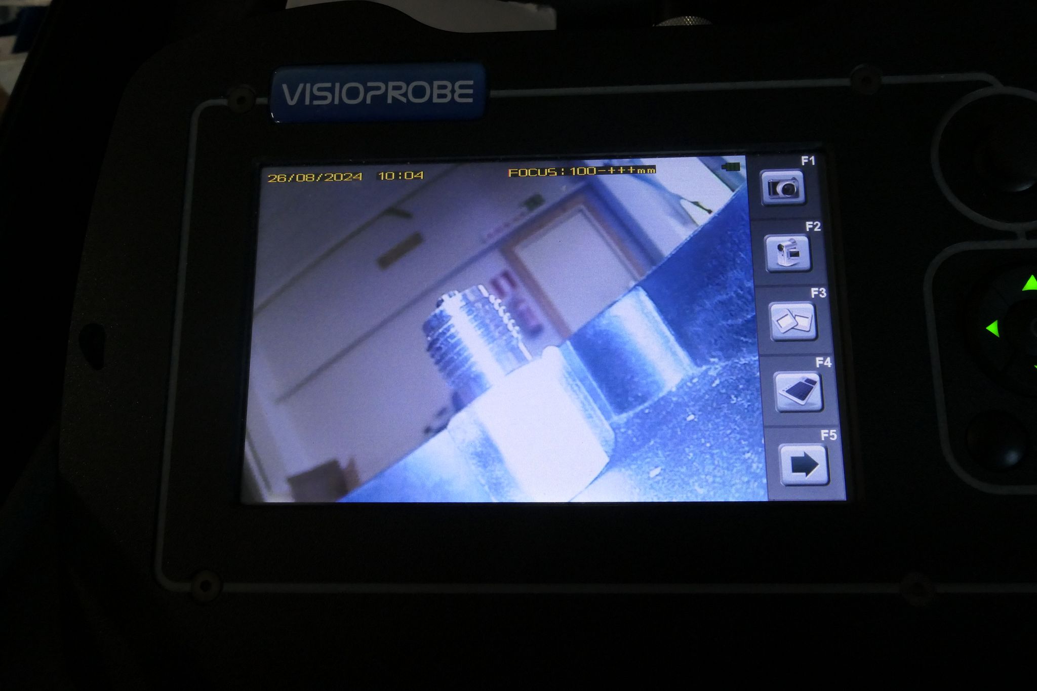 Image 3/12