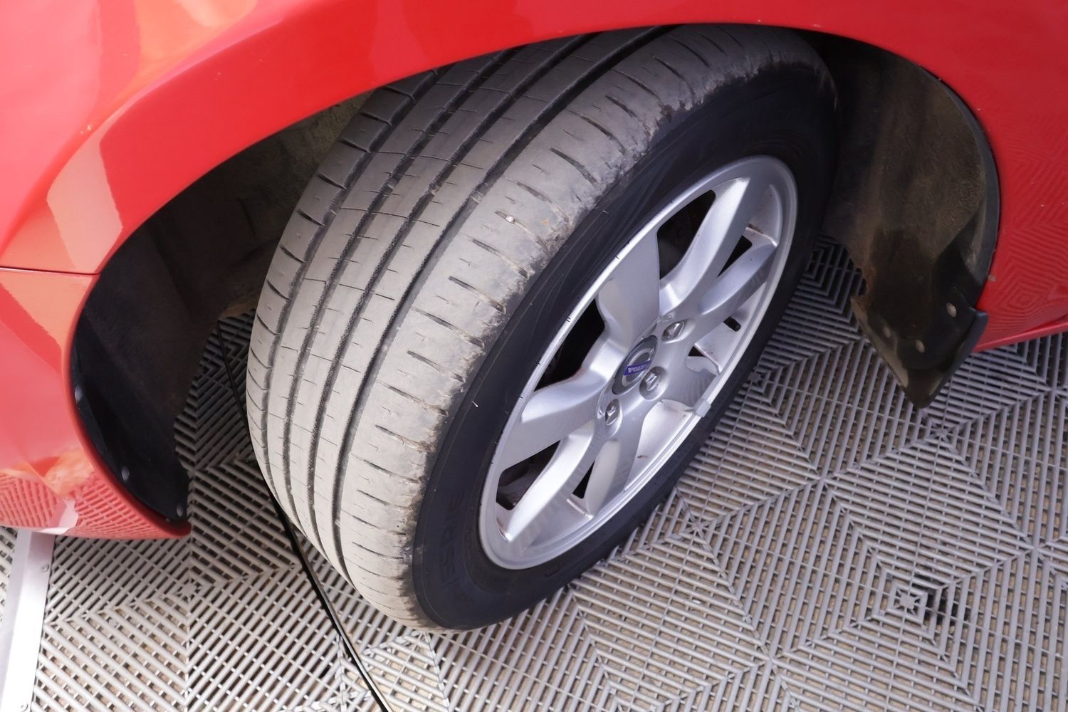 Image 15/20