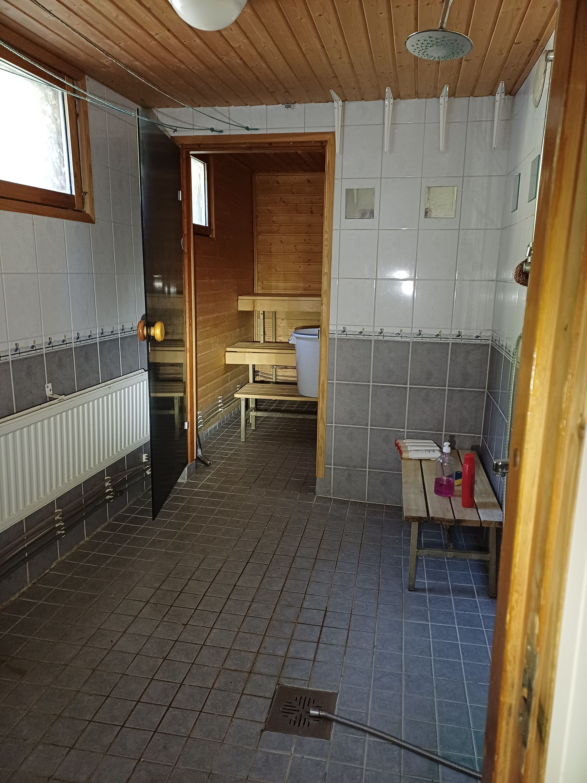 Image 16/22