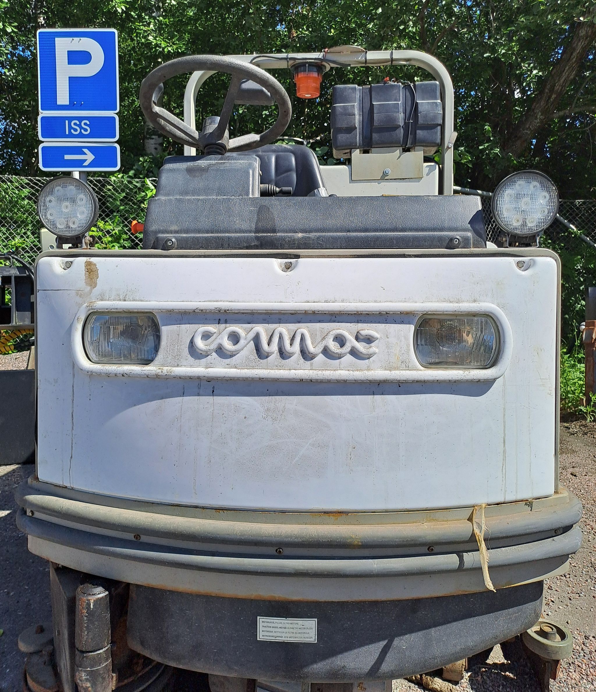 Image 3/7