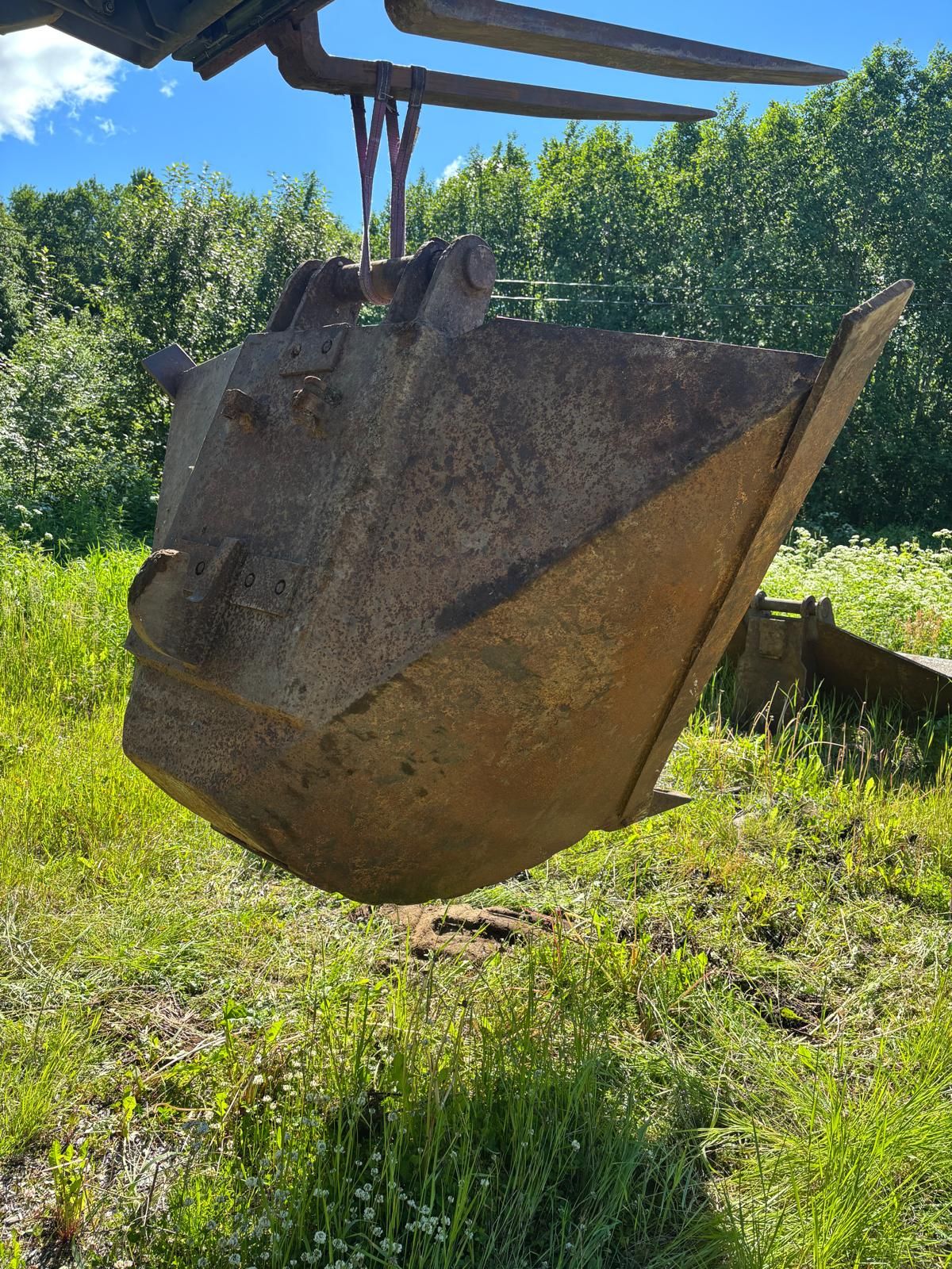 Image 4/5