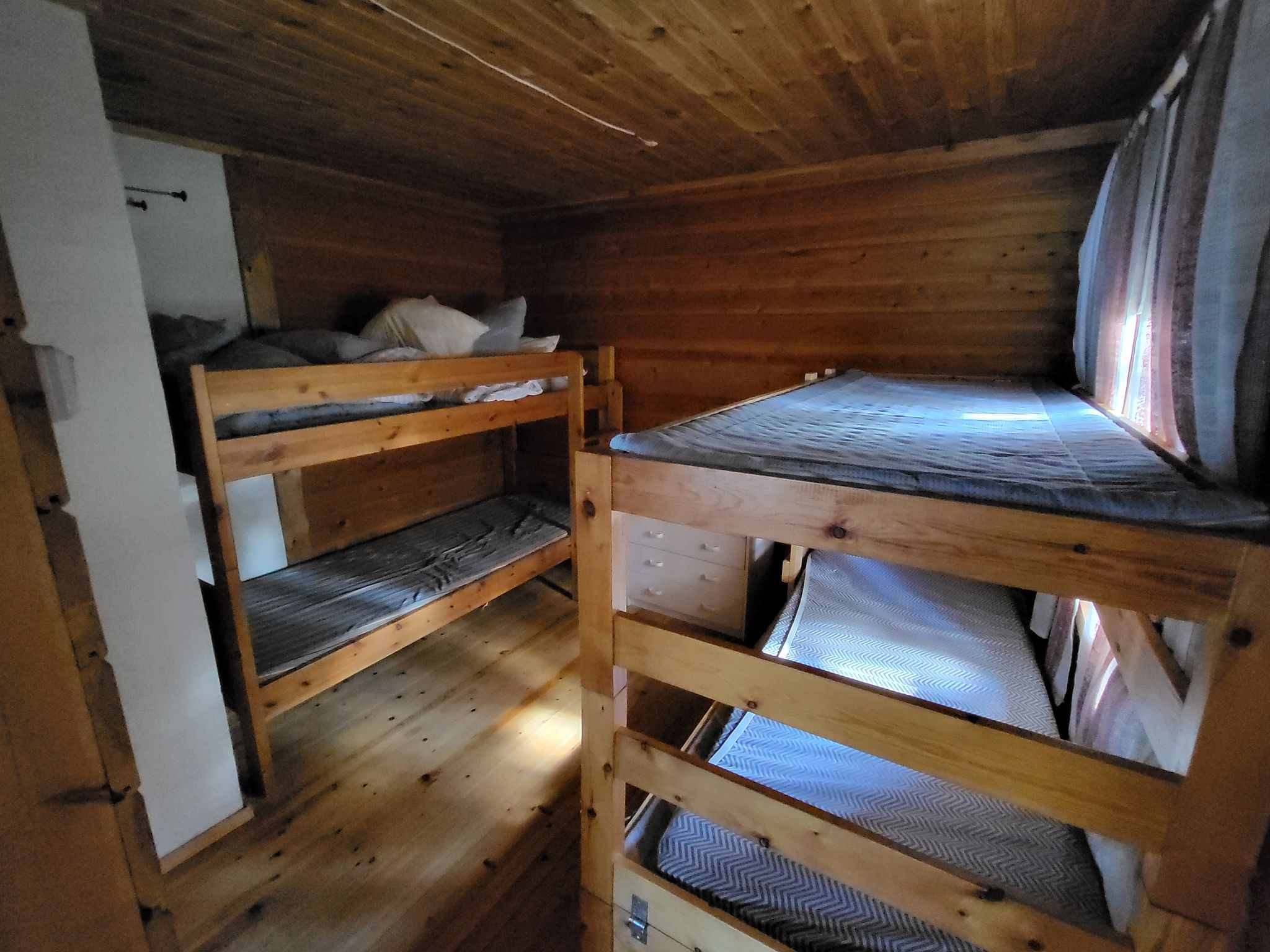 Image 8/41