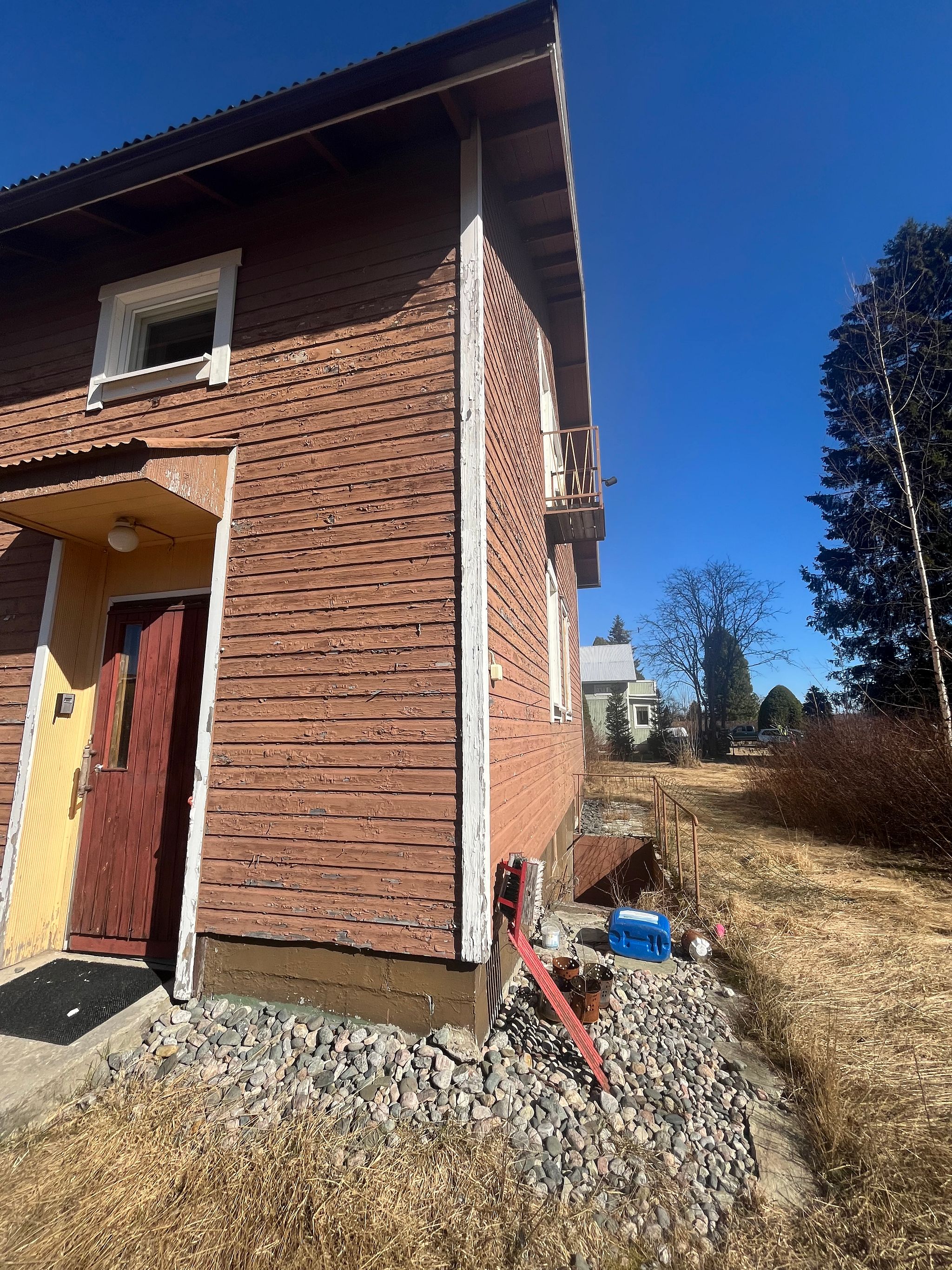 Image 3/85