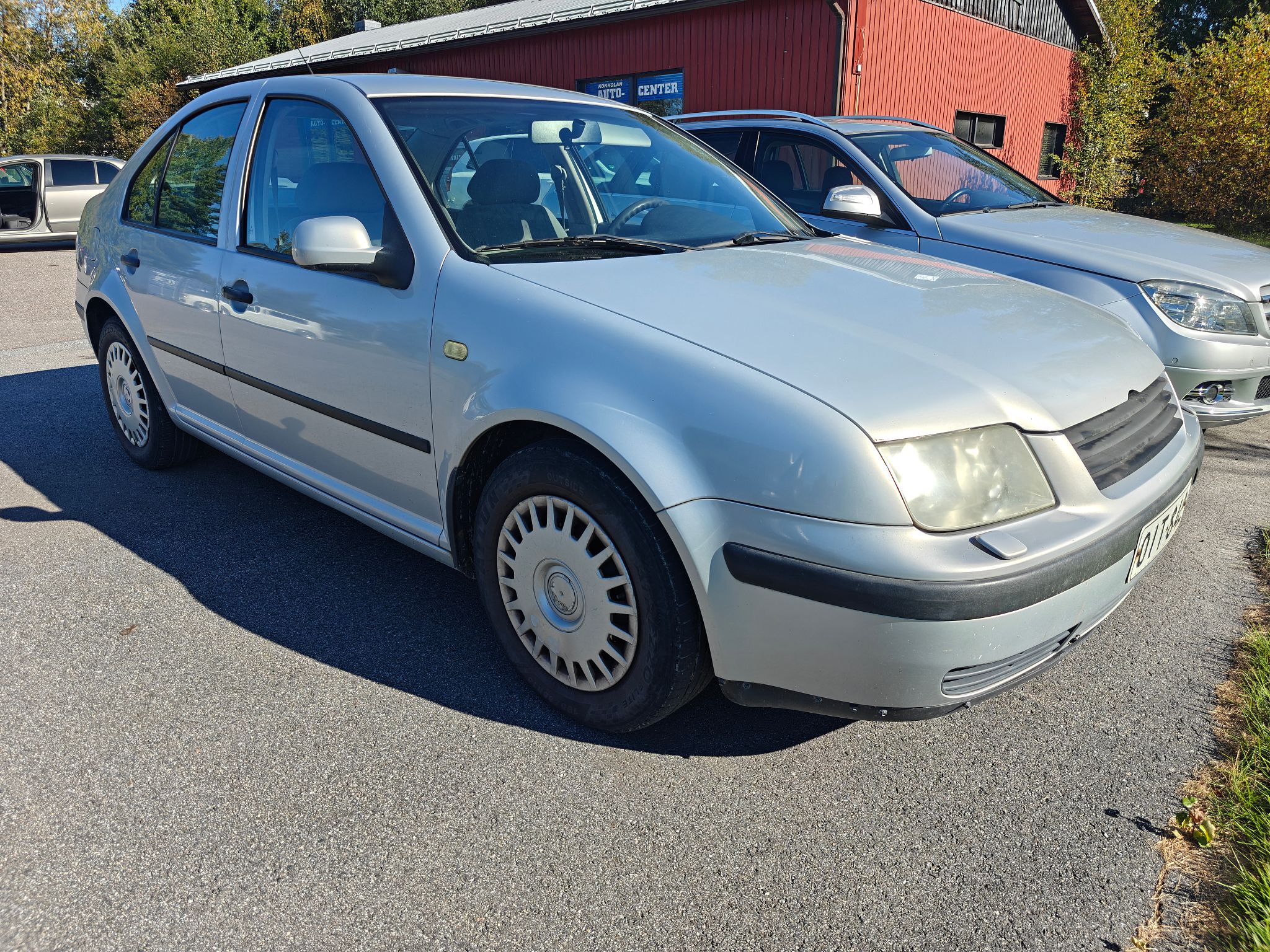 Image 1/10