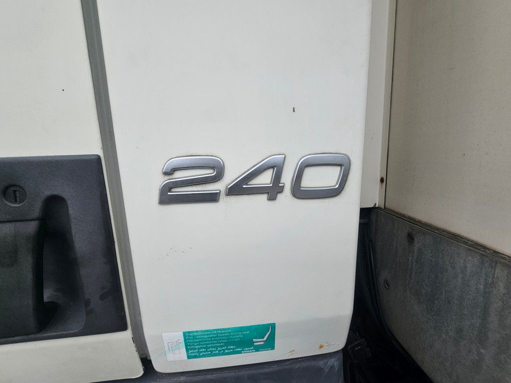 Image 20/32