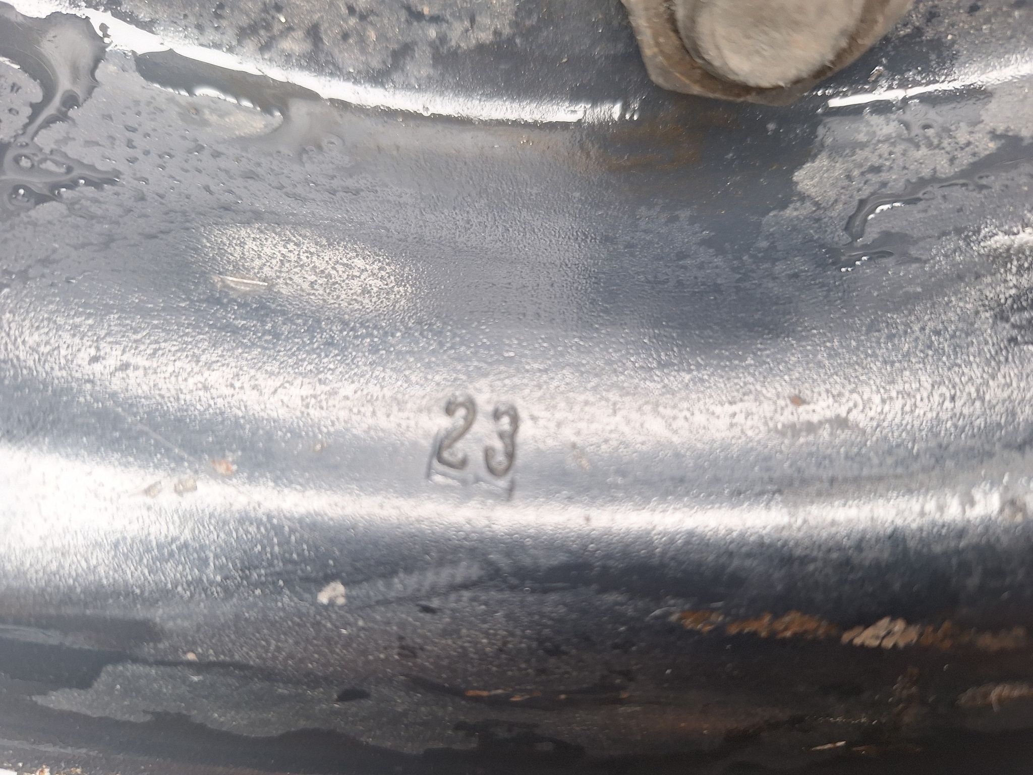 Image 6/8