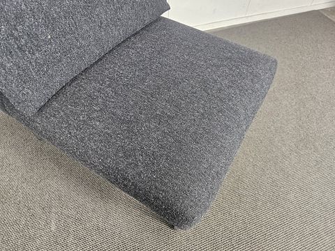 Image 6/12