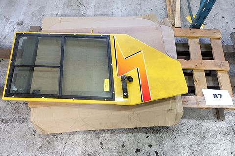 Image 1/10