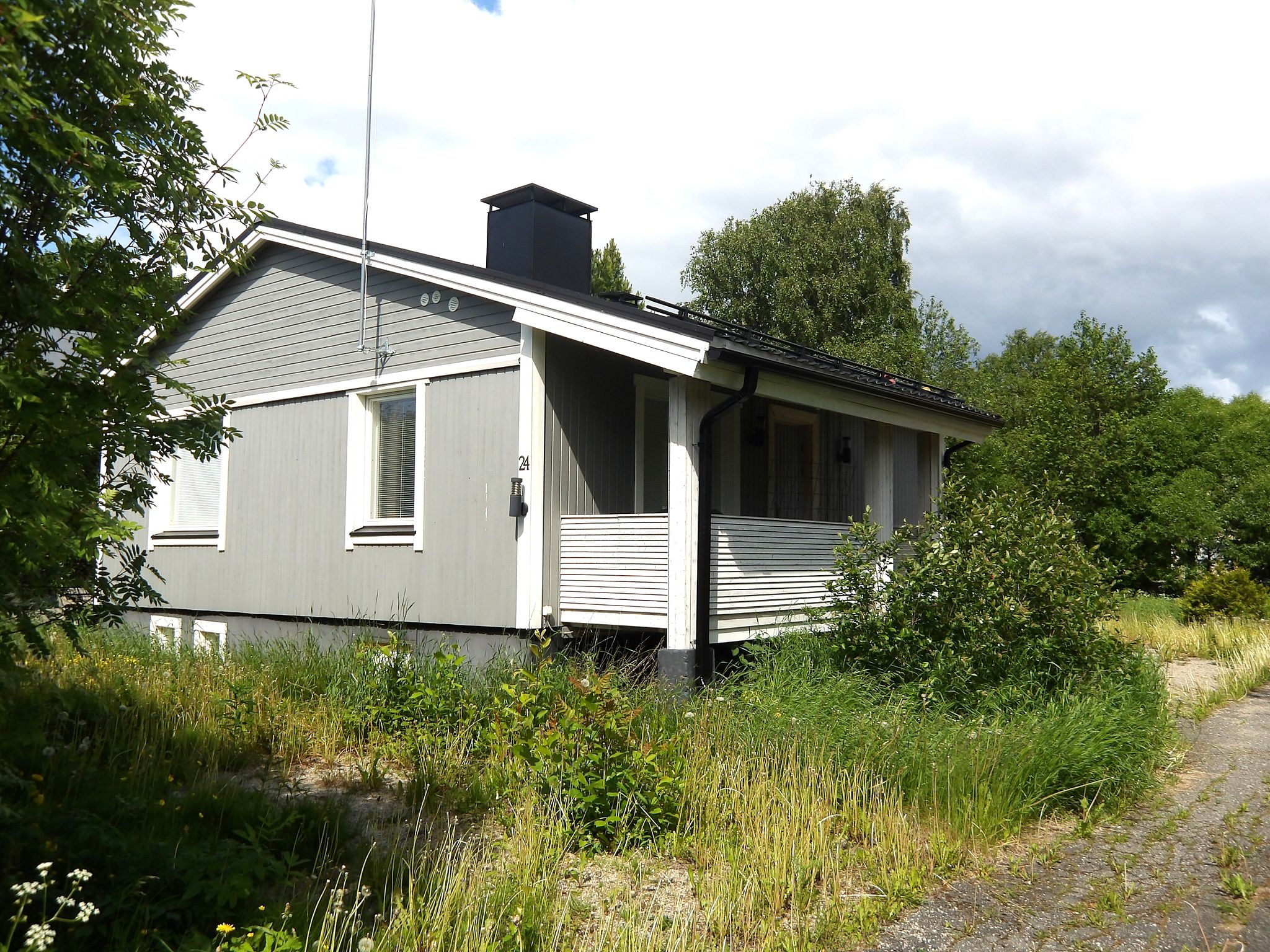Image 1/31