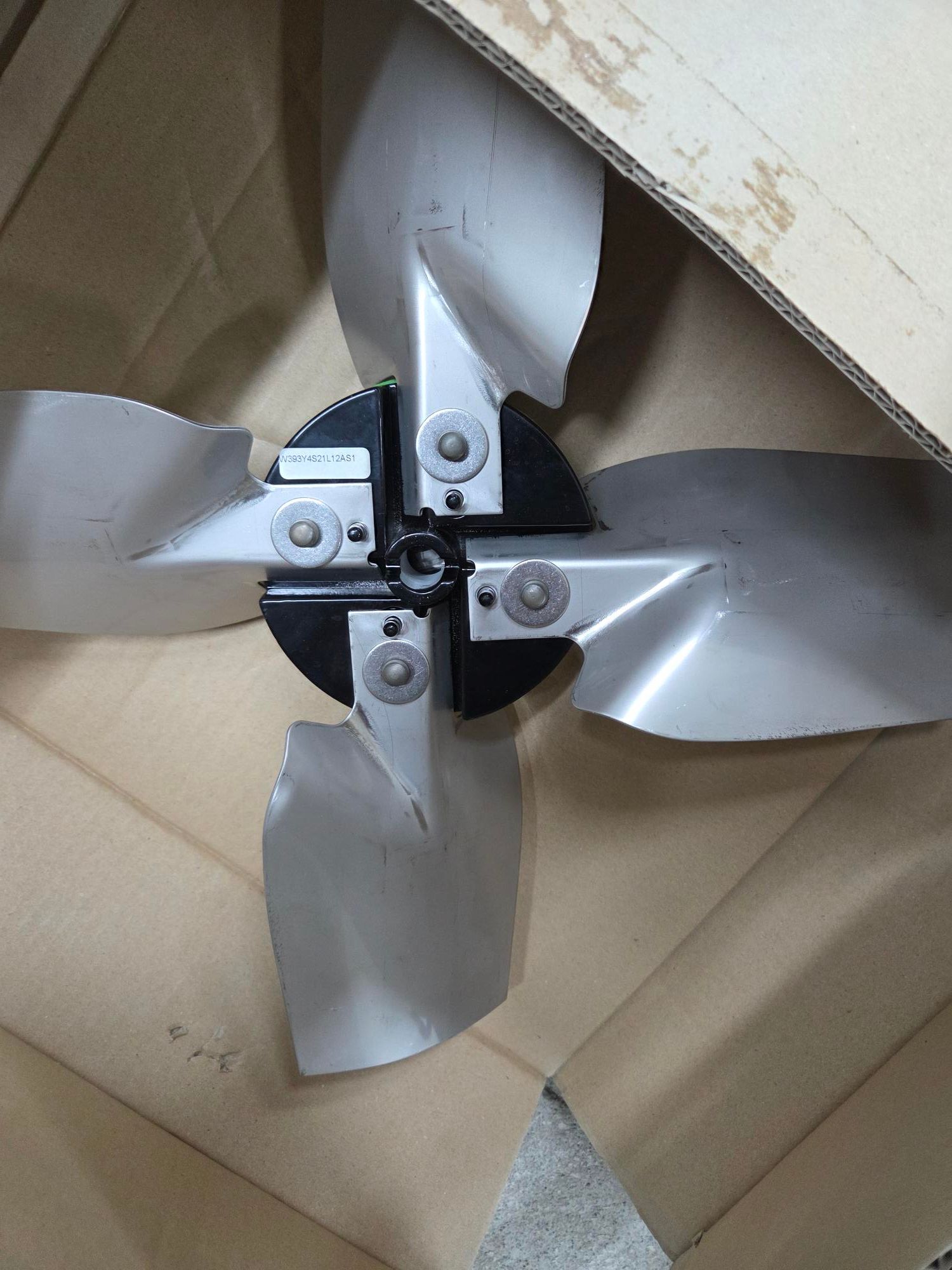 Image 3/7